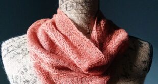 Chevron Linen Cowl