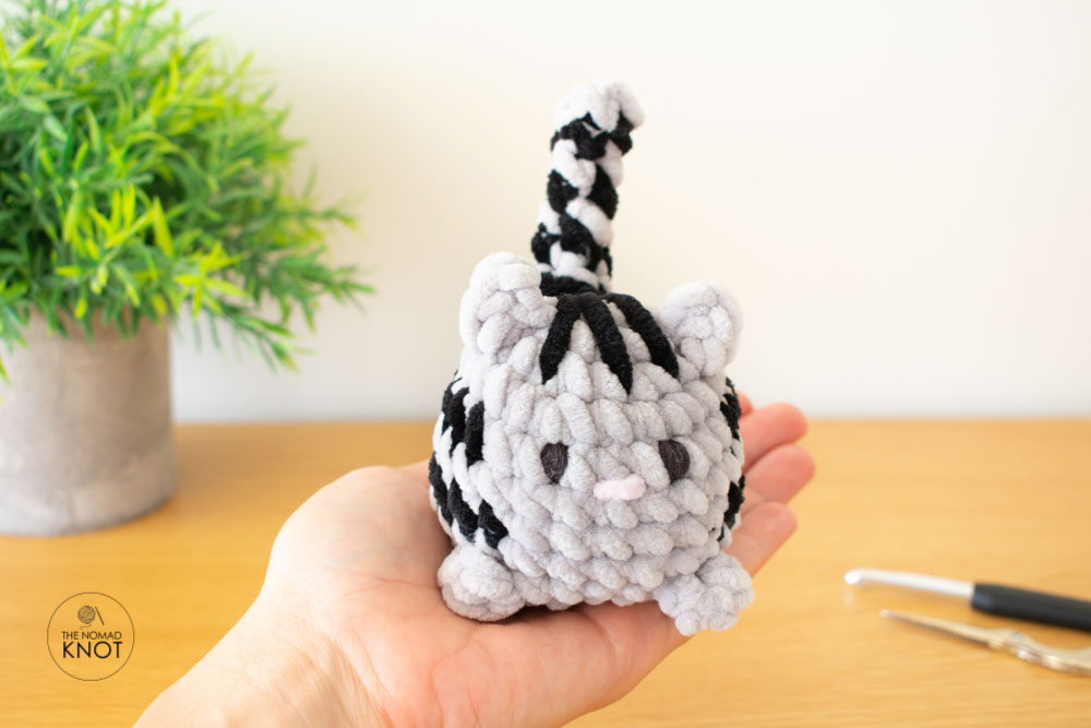 No Sew Crochet Gray and Black Tabby Cat